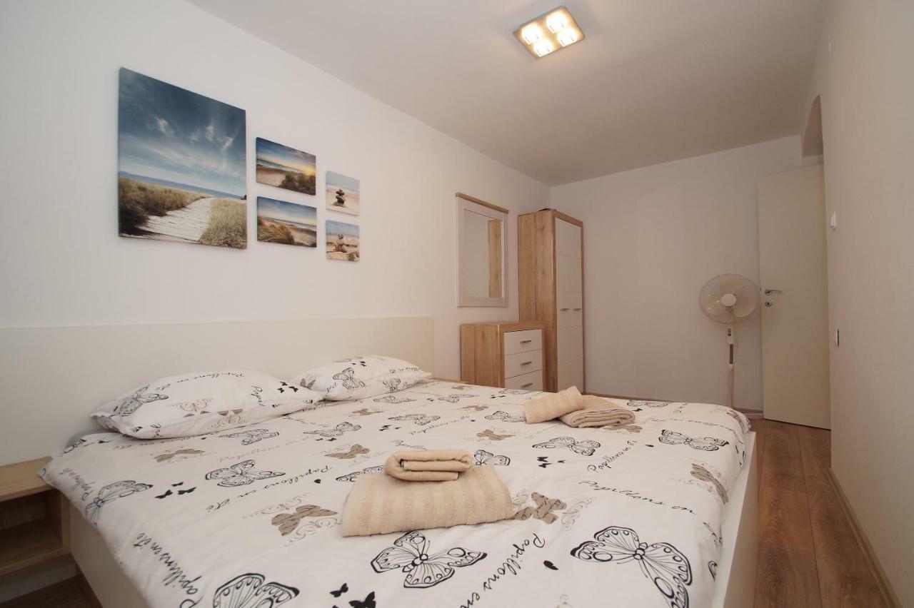 Apartment Vedro Корчула Екстер'єр фото